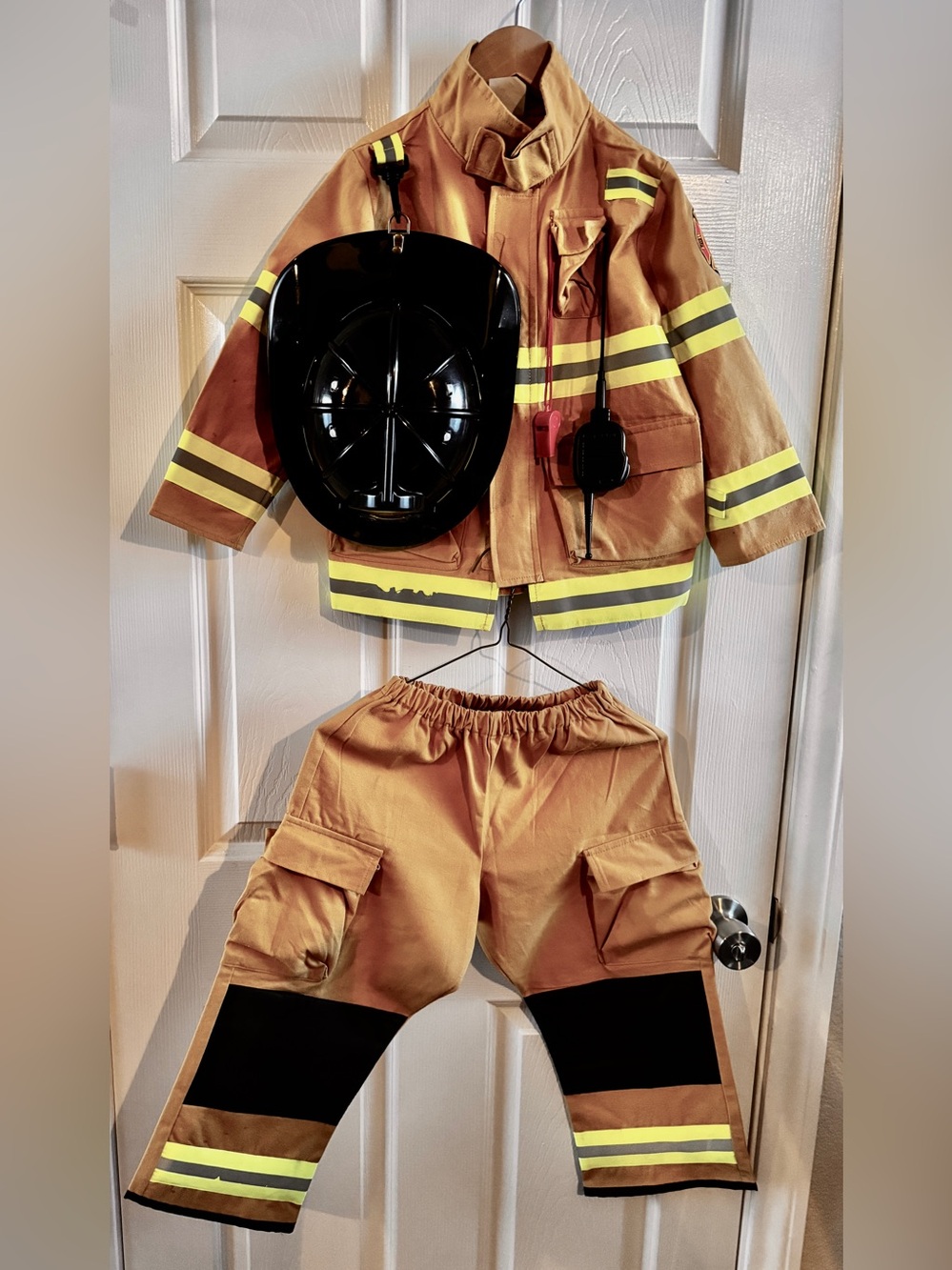 Pre-owned Kids Firefighter Fire Chief Costume Set with Helmet Jacket and Pants